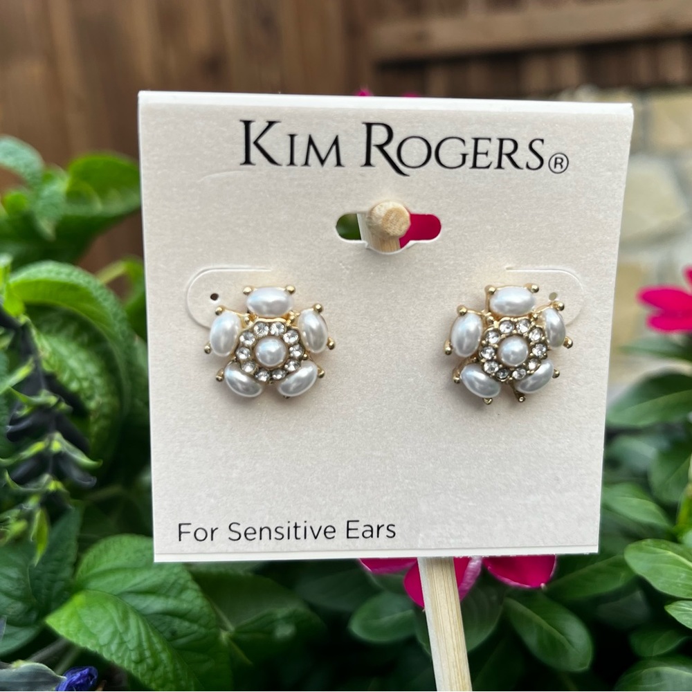 NWT Kim Rogers Earrings